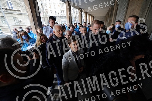 The Serbian Progressive Party handed over the list for the parliamentary elections to Aleksandar Vucic - Together we can do all the certified statements of the voters who support it, today, February 16, 2022. year, at 15 o'clock, at the headquarters 