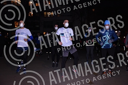 Public training SMOG JOG Belgrade: Running under the masks held organized by the Belgrade Racing Club and the site trcanje.rs.Odrzan javni trening  SMOG JOG Beograd: Trcanje pod maskama u organizaciji  Beogradskog trkackog kluba i sajta trcanje.rs.