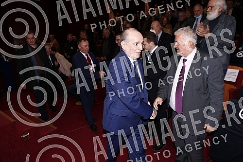 As part of the election campaign, the Party of United Pensioners of Serbia held a rally in Cacak.Partija ujedinjenih penzionera Srbije u sklopu preidzborne kampanje odrzala je miting u Cacaku.