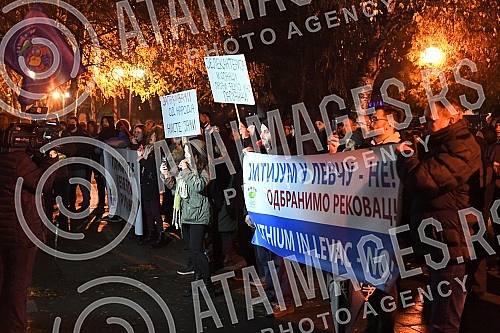 The Jagodina informal group of citizens Eco Brigade and other members of the Association of Environmental Organizations of Serbia (SEOS) organized a protest in Jagodina called 