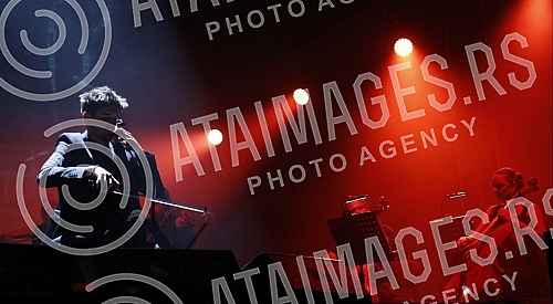 Concert of 2 Cellos held on Kalemegdan.Koncert 2 Cellos na Kalemegdanu.