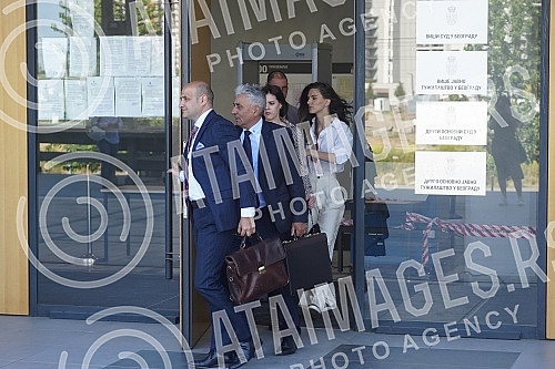 The retrial of former Grocka mayor Dragoljub Simonovic was due to begin in the Second Basic Court in Belgrade on charges that he incited other defendants to set fire to the house of Zig Info journalist Milan Jovanovic on December 12, 2018.U Drugom 