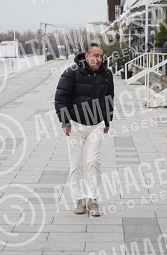 Hajrudin Hari Varesanovic - Hari Mata Hari announced at a press conference at The Dream event center a concert to be held on Saturday, December 11th.Hajrudin Hari Varesanovic -  Hari Mata Hari je na konferenciji za medije u event centru The Dream n