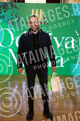 The fashion show of sustainable fashion by Verica Rakocevic, Tamara Jaric and Igor Todorovic was held in the ceremonial Hall of the Belgrade City Assembly, organized by the Fabrika agency.Modna revija odrzive mode Verice Rakocevic, Tamare Jaric i I