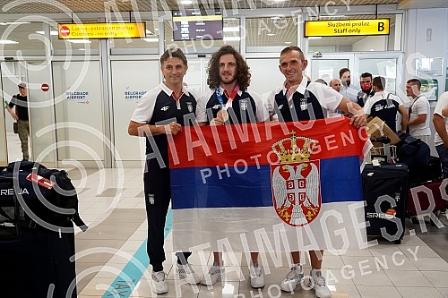 The representative of Serbia in wrestling, Zurab Datunashvili, the winner of the bronze Olympic medal at the Games in Tokyo, arrived in Serbia and on that occasion, a press conference was held at the Nikola Tesla Airport.Reprezentativac Srbije u rv