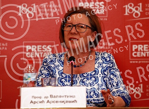 Agreement on cooperation between the Serbian movement Dveri signed, prim. prof. dr Aleka Racica, prof. dr Branimira Nestorovica and prof. Dr. Valentine Arsic Arsenijevic, and on that occasion a press conference was held.Potpisan Sporazum o saradnji