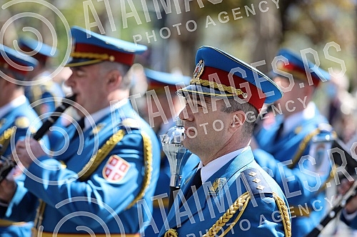 As a gift to the citizens, on the occasion of the Serbian Army Day, the Representative Orchestra of the Guard and the Art Ensemble of the Ministry of Defense As a gift to the citizens, on the occasion of the Serbian Army Day, the Representative Orchestra of the Guard and the Art Ensemble of the Ministry of Defense