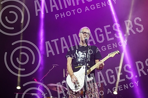 With the concert in Kombank Hall, the band Elektricni orgazam marked 40 years of a stable band and 40 years on the occasion of the release of the compilation album 