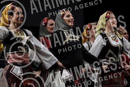 A concert on the occasion of the 10th anniversary of the folklore school of the Jana Cultural and Artistic Society from Zemun was held at the Vlada Divljan Cultural Center.
Koncert povodom 10 godina postojanja skole folklora Kulturno umetnickog drus A concert on the occasion of the 10th anniversary of the folklore school of the Jana Cultural and Artistic Society from Zemun was held at the Vlada Divljan Cultural Center.
Koncert povodom 10 godina postojanja skole folklora Kulturno umetnickog drus