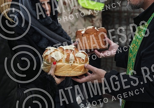 Orthodox believers in front of and in the Church of St. Petka on Kalemegdan on the occasion of the baptism of St. Petka. Pravoslavni vernici ispred i u Crkvi Svete Petke na Kalemegdanu povodom krsne slave Sveta Petka.