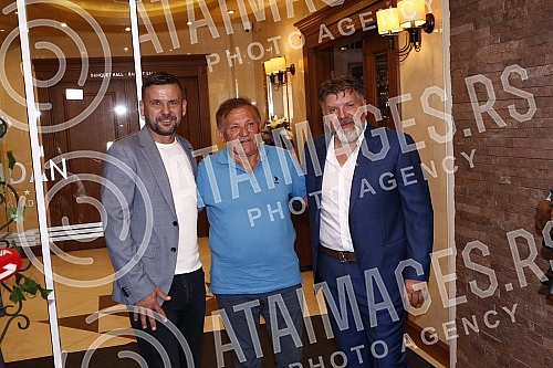 Pevac Bane Bojanic je organizoavo proslavu 18 rodjendana cerke Aleksandre u hotelu Majdan.Pevac Bane Bojanic je organizoavo proslavu 18 rodjendana cerke Aleksandre u hotelu Majdan.