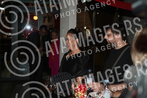 The premiere of the video Rana and the promotion of the album Cinema (Bioskop) by Seka Aleksic was held at the Cinestar cinema in the Ada Mall shopping center.Premijera spota Rana i promocija albuma Bioskop Seke Aleksic odrzana je u bioskopu Cinest