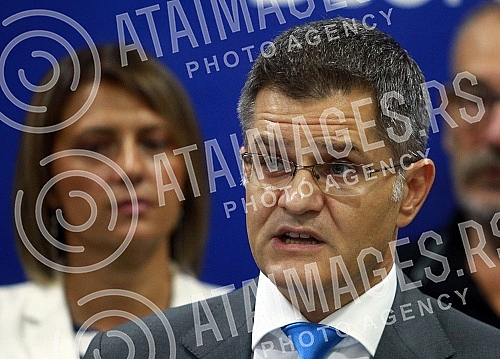 The press conference of the parliamentary group of the People's Party on the negotiation platform for Kosovo and Metohija, at which the president of the People's Party Vuk Jeremic and the head of the parliamentary group Miroslav Aleksic spoke, was he The press conference of the parliamentary group of the People's Party on the negotiation platform for Kosovo and Metohija, at which the president of the People's Party Vuk Jeremic and the head of the parliamentary group Miroslav Aleksic spoke, was he