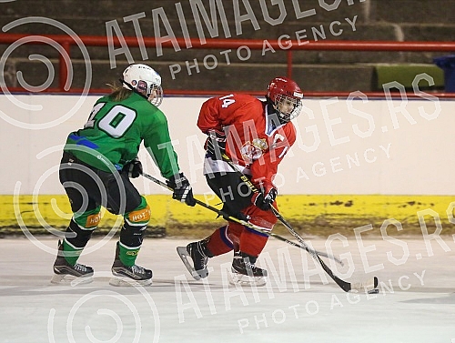 The match of the women's hockey team Serbian girls against Ljubljana's Olimpija was played as part of preparations for the historic, first appearance at the IIHF World Championship III Division B Group, which will be held in Belgrade in March.
Utak The match of the women's hockey team Serbian girls against Ljubljana's Olimpija was played as part of preparations for the historic, first appearance at the IIHF World Championship III Division B Group, which will be held in Belgrade in March.
Utak
