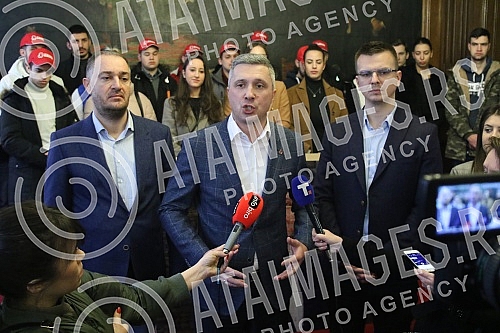The coalition of the Serbian Movement Dveri and the Movement for the Renewal of the Kingdom of Serbia - Patriotic Bloc for the Reconstruction of the Kingdom of Serbia submitted the candidacy of Bosko Obradovic for President of Serbia to the Republic 