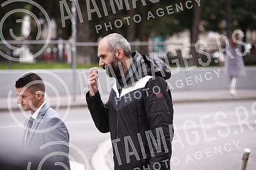 Those detained for violence during the Europride were released from custody at the First Basic Public Prosecutor's Office in Belgrade.Privedeni za nasilje tokom odrzavanja Europrajdu su pusteni iz pritvora u Prvom osnovnom javno tuzilsatvu u Beogra