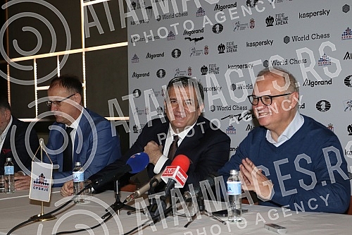 The Chess Federation of Serbia organized a gathering with the media at the Crowne Plaza Hotel on the occasion of the signing of the Agreement on the organization of the FIDE Grand Prix tournament in Belgrade, which will be held from February 28 to Ma