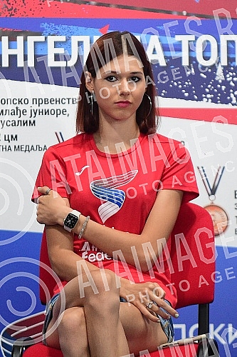 On the occasion of the historic success of our national team this year and the winning of 16 medals at international competitions, the Serbian Athletics Federation held a press conference in the Athletic Hall in Banjica.
Povodom istorijskog uspeha n On the occasion of the historic success of our national team this year and the winning of 16 medals at international competitions, the Serbian Athletics Federation held a press conference in the Athletic Hall in Banjica.
Povodom istorijskog uspeha n