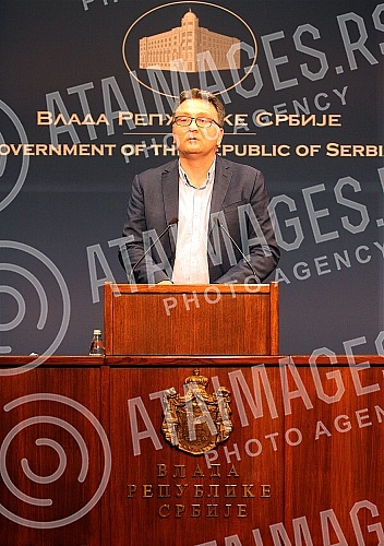A press conference was held in the Government of Serbia by the director of the Office for Information Technology and Electronic Administration, Mihailo Jovanovic.U Vladi Srbije odrzana je konferencija za novinare direktora Ðancelarije za informaci