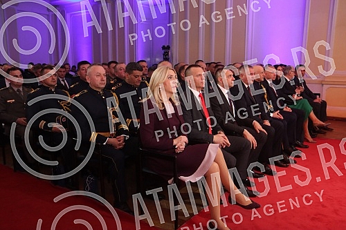 The celebration of the Police Day and the 30th anniversary of the founding of the Ministry of the Interior of the Republic of Srpska ended with a ceremonial academy at the Cultural Center Banski dvor in Banja Luka.
Obelezavanje Dana policije i 30 go The celebration of the Police Day and the 30th anniversary of the founding of the Ministry of the Interior of the Republic of Srpska ended with a ceremonial academy at the Cultural Center Banski dvor in Banja Luka.
Obelezavanje Dana policije i 30 go