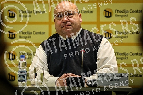 Black and White Movement press conference - for a just Serbia where Vladimir Vuletic, the movement's president, spoke.Konferencija za medije Pokreta CRNO NA BELO - za pravednu Srbiju na kojoj je govorio Vladimir Vuletic, predsednik pokreta.