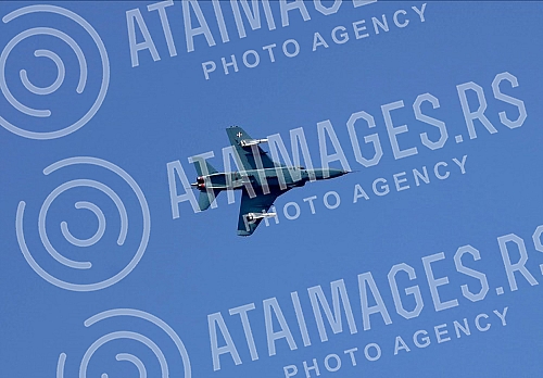 The plane of the Serbian Army patrolled the airspace above the administrative crossing Jarinje.Avion Vojske Srbije patrolirala vazdusnim prostorom iznad administrativnog prelaza Jarinje.