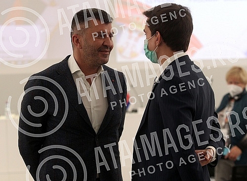 A Serbian - Russian business forum was organized by the Serbian Chamber of Commerce and the Cabinet of the Minister of Innovation and Technological Development in cooperation with the Russian Export Center.Otvoren srpsko - ruski poslovni forum u or