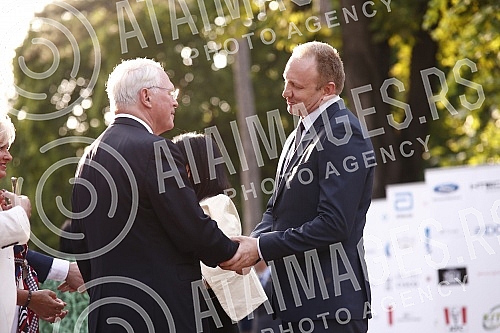 US Ambassador to Serbia Christopher Hill hosted a reception to celebrate the national holiday of the United States, Independence Day.Ambasador SAD u Srbiji Kristofer Hil priredio je prijem povodom proslave nacionalnog praznika Sjedinjenih Americkih