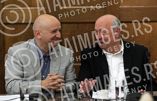 The session of the Council of the University of Belgrade was held in the Rectorate of the University of Belgrade.
Sednica Saveta Univerziteta u Beogradu odrzana je u Rektoratu Univerziteta u Beogradu.
The session of the Council of the University of Belgrade was held in the Rectorate of the University of Belgrade.
Sednica Saveta Univerziteta u Beogradu odrzana je u Rektoratu Univerziteta u Beogradu.