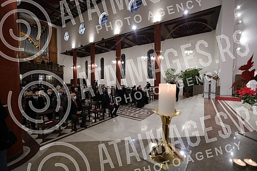 On the occasion of marking the Statehood Day of Serbia, Monsignor Stanislav Hocevar, Archbishop and Metropolitan of Belgrade, led the Mass for the entire state union of the Republic of Serbia in the Cathedral of the Assumption of the Blessed Virgin M