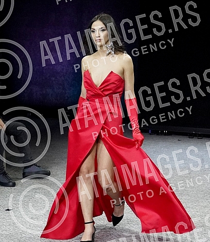 Mirna Nadj's first independent fashion show 