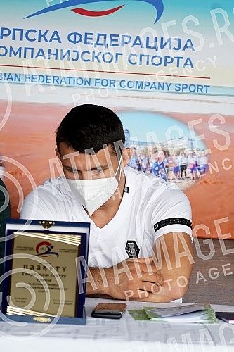 A press conference of the representatives of the Serbian federation of company sports, at which it was announced that they will go to the Summer company sports games in Greece in June. Konferencija za novinare predstavnika Srpske federacije kompani