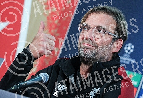 Press conference of Jurgen Klopp before the match of 4 rounds of Group C in the Champions League.
Pres konferencija Jirgena Klopa pred utakmicu 4 kola grupe C u Ligi sampiona. Press conference of Jurgen Klopp before the match of 4 rounds of Group C in the Champions League.
Pres konferencija Jirgena Klopa pred utakmicu 4 kola grupe C u Ligi sampiona.