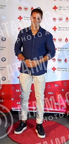 Action of Red cross of Serbia - Red Cross Red Carpet.Akcija Crvenog krsta Srbije - Crveni krst Crveni tepih.