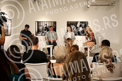 The promotion of the anthology entitled The promotion of the anthology entitled