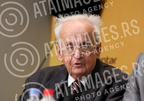 Press conference on the occasion of the award 