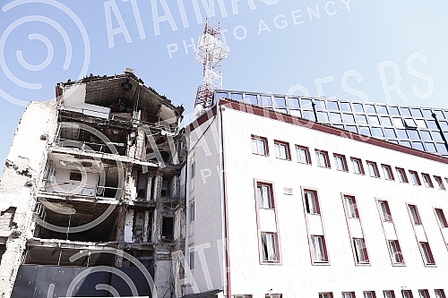 Remembrance, flowers and lighting of candles on the monument 