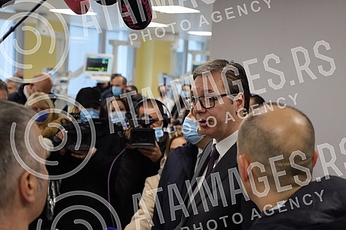 The President of the Republic of Serbia, Aleksandar Vucic, attended the opening of the new Clinical Center of Serbia after the completion of the first phase of works.Predsednik Republike Srbije Aleksandar Vucic prisustvovao je otvaranju novog Klini