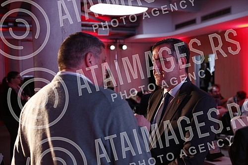 A rally was held in Hotel Zira on the occasion of World HIV Day.U Hotelu Zira odrzan je skup povodom Svetskog dana borbe protiv HIV-a.