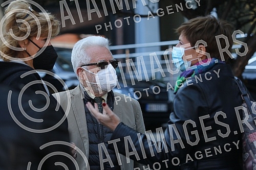 The Democratic Party and the Assembly of Free Serbia held a joint press conference in front of the Ministry of Health and Of the Republic Public Prosecutor's Office, and the topic of the conference was the filing of criminal charges against the Prime