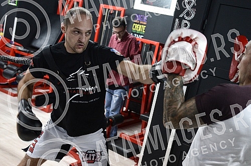 Training and sparring Igor Rakocevic - Vice President of the Basketball Federation of Serbia and Dusan Dzakic.Sparing i trening Igora Rakocevica - potpredsednik Kosarkaskog saveza Srbije i Dusana Dzakica.