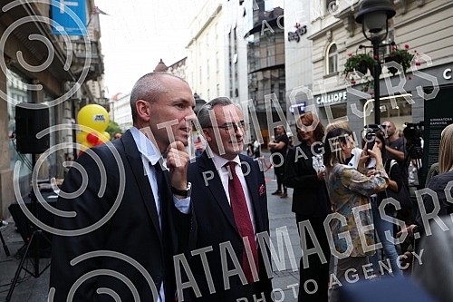 The 13th European Night of Researchers was officially opened at the French Institute in Belgrade.13. Evropska noc istrazivaca svecano je otvorena  u Francuskom institutu u Beogradu.