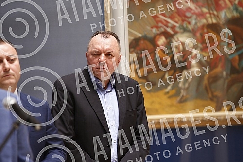 The Mayor of Belgrade, Aleksandar Sapic, presented his assistants and the areas they will be responsible for in the Belgrade City Assembly. The Mayor of Belgrade, Aleksandar Sapic, presented his assistants and the areas they will be responsible for in the Belgrade City Assembly.
