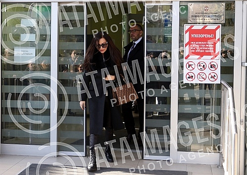 Svetlana Raznatovic - Ceca in front of the High Court in Belgrade after hearing.Svetlana Raznatovic - Ceca ispred Viseg suda u Beogradu posle saslusanja.