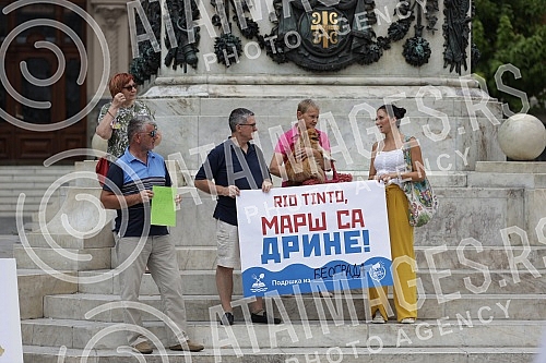 The Association for the Protection of Constitutionality and Legality has organized rallies throughout Serbia and around the world in support of the locals in the Jadra and Loznica valleys who face Rio Tinto on a daily basis.
Udruzenje za zastitu ust The Association for the Protection of Constitutionality and Legality has organized rallies throughout Serbia and around the world in support of the locals in the Jadra and Loznica valleys who face Rio Tinto on a daily basis.
Udruzenje za zastitu ust