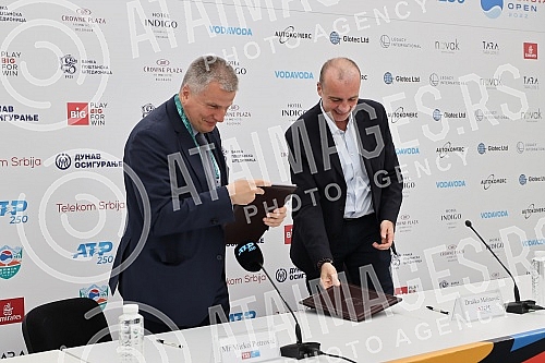 A press conference at which a cooperation agreement was signed between the Tennis Association of Serbia and the Tennis Association of Republika Srpska was held at the Media Center of the ATP tournament A press conference at which a cooperation agreement was signed between the Tennis Association of Serbia and the Tennis Association of Republika Srpska was held at the Media Center of the ATP tournament
