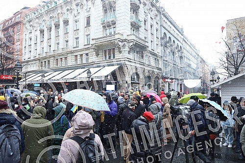 A gathering of non-governmental organizations against the Russian invasion of Ukraine began in Knez Mihailova Street in downtown Belgrade, in front of the Cultural Center.Skup nevladinih organizacija protiv ruske invazije na Ukrajinu, poceo je u Kn