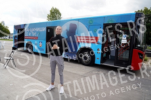 Rapper Mihajlo Veruovic - Voyage, as part of the action that Skymusic is implementing in cooperation with the City of Belgrade, pointed out the importance of vaccination in front of the 