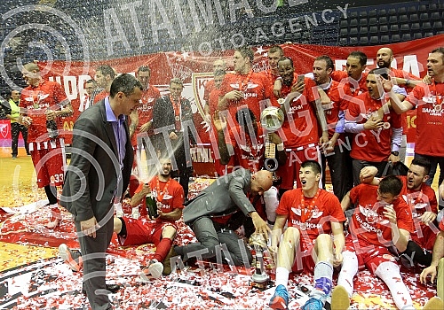 Serbian basketball League (KLS) playoffs final, 4th game, between KK Crvena Zvezda Telekom and KK Partizan NIS played at Aleksandar Nikolic sports hall.
Cetvrta utakmica finala plej ofa Kosarkaske Lige Srbije (KLS) izmedju kosarkasa Crvene zvezde Tel Serbian basketball League (KLS) playoffs final, 4th game, between KK Crvena Zvezda Telekom and KK Partizan NIS played at Aleksandar Nikolic sports hall.
Cetvrta utakmica finala plej ofa Kosarkaske Lige Srbije (KLS) izmedju kosarkasa Crvene zvezde Tel