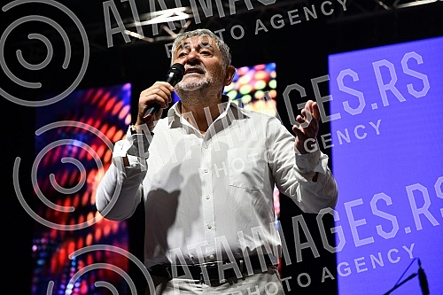 Competition part of the first festival of the Golden Harmonica of KraljevoTakmicarski deo prvog festivala Zlatne harmonike Kraljeva.